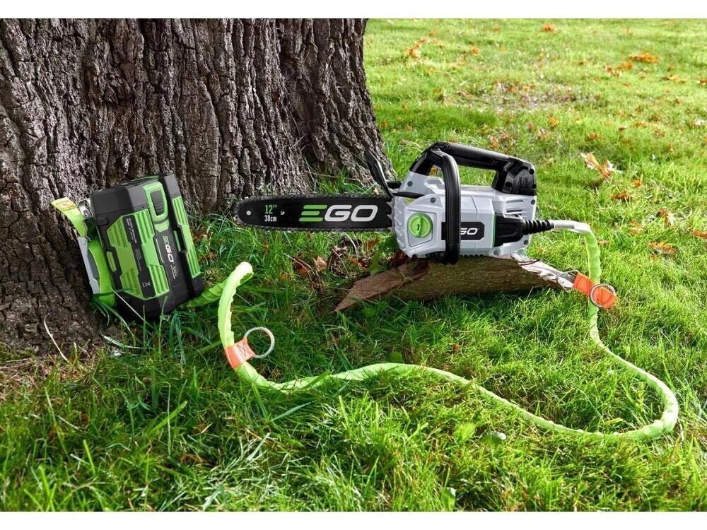 Motosega a batteria professionale EgoPower CSX3000 da potatura barra 30cm