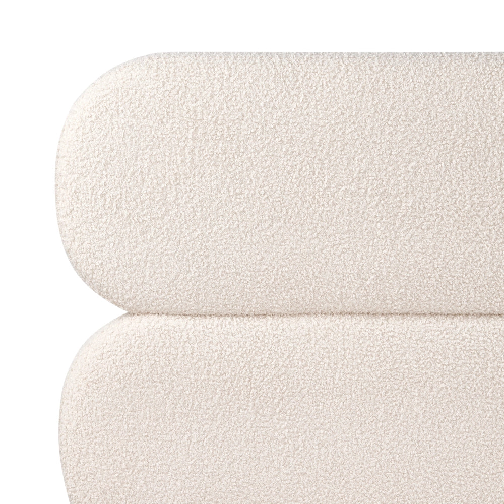 Letto con rete bouclé bianco sporco 180 x 200 cm testata gambe in metallo nero camera da letto classica minimalista