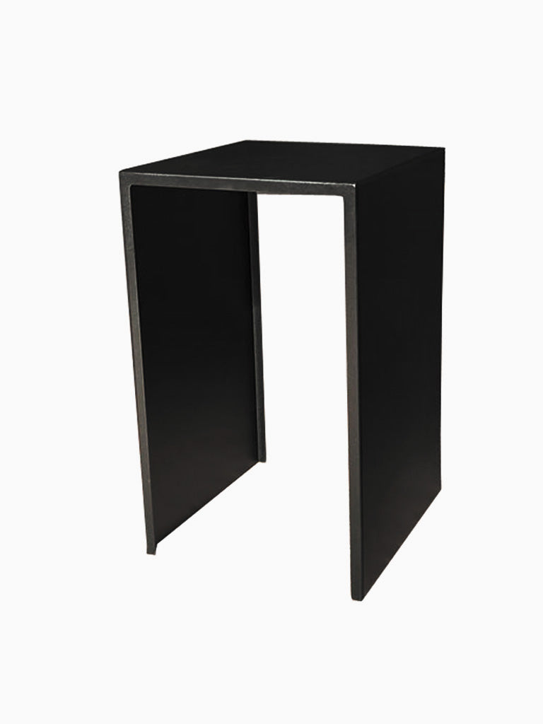 Alzatina in metallo per vasi, elemento d'arredo, supporto per piante