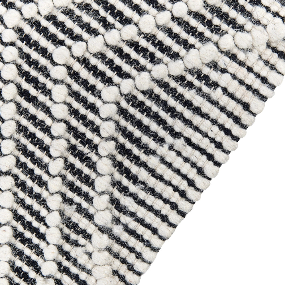 Tappeto grigio e bianco sporco in lana e cotone 160 x 230 cm intrecciato a mano a trama piatta con frange e motivo geometrico