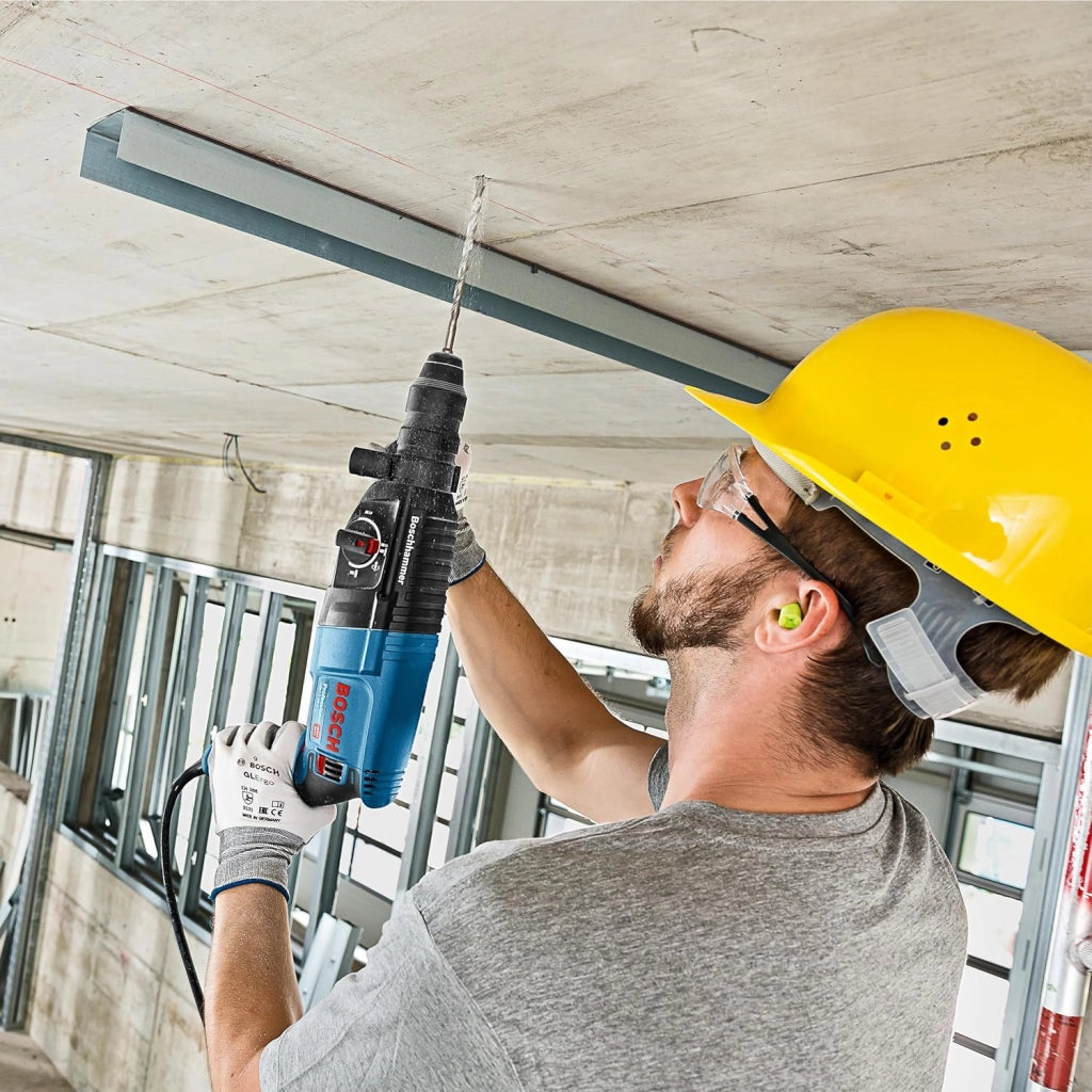 Bosch Professional 0 611 2A4 000 Martello Perforatore GBH 2-26 F, Mandrino Intercambiabile SDS Plus, Potenza del Colpo: 2.7 J, in Valigetta, 830 watts, 230 volts