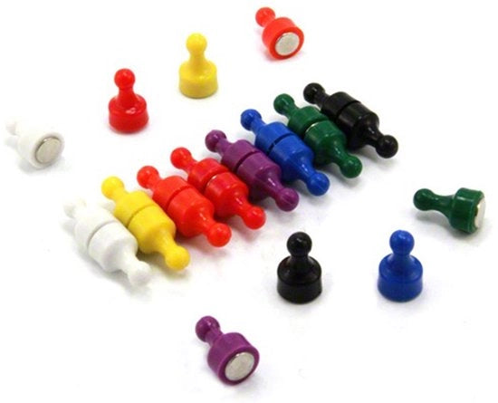 Magneti per Frigorifero, Ufficio, Tabellone, Comunicazione 8 Colori - 12mm di Diametro x 21mm di Altezza - Pacchetto da 16