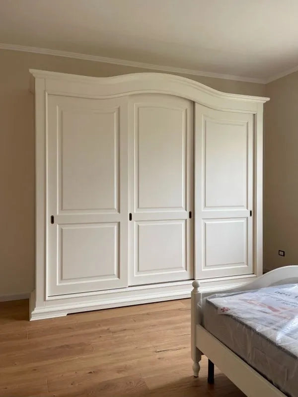 Armadio classico legno bianco 3 porte scorrevoli  294x68x265 - Mobili 2G