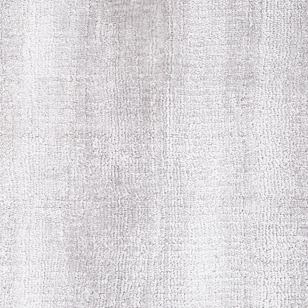 Tappeto in viscosa grigio chiaro 160 x 230 cm a pelo corto capitonné moderno