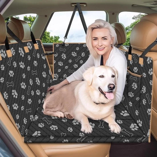 Protezione posteriore multifunzionale per auto e SUV nero-02 con coperta per cani, tavola in legno stabile e cinture di sicurezza, antiscivolo e impermeabile.