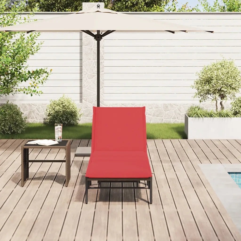 Lettino Prendisole con Cuscino Marrone in Polyrattan