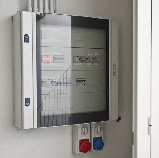 Marlanvil centralino parete grigio 2/4 moduli ip40 modello 9004