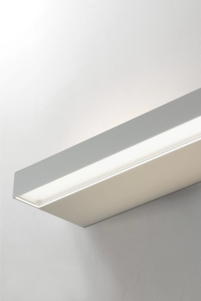 BETTY - Applique LED 36,5W Biemissione 28cm Bianco, Luce Diffusa CRI90, CCT Switch 2700K/3000K/4000K, IP20, Dimmerabile - Rossini Group