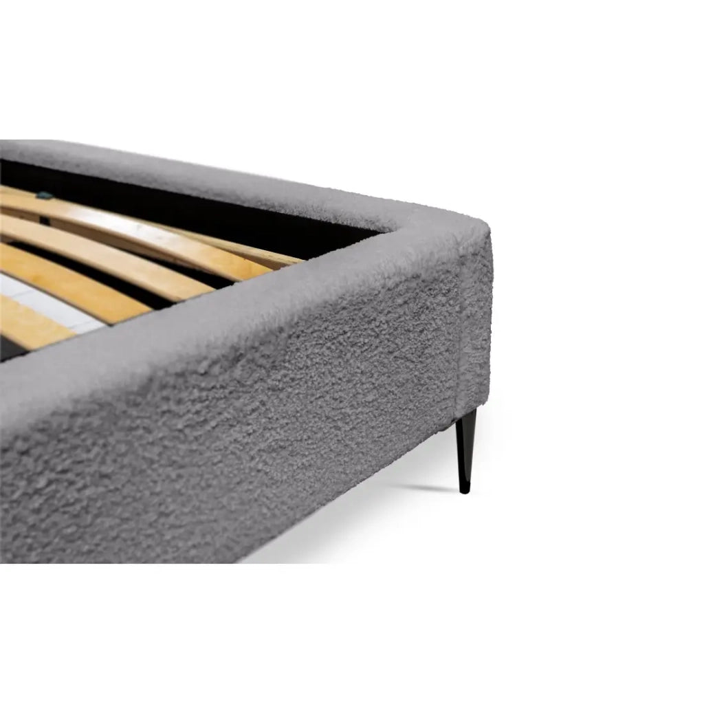Letto MILLIO – Grigio antracite – 180x200 cm – Tessuto bouclé chenille – Rete inclusa – Comfort alberghiero 5 stelle