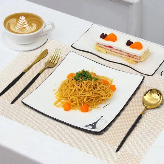 Set di 6 placemats in PVC 70% e poliestere 30%, antiscivolo, termoresistente, per tavolo da cucina, beige