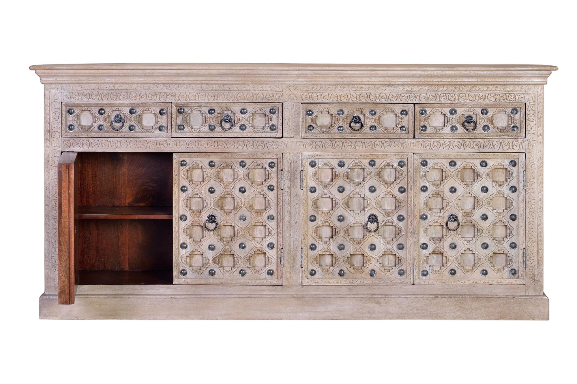 Credenza a 4 ante e 4 cassetti in massello di mango intagliato 