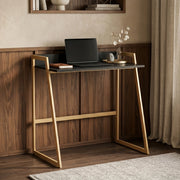 Scrivania Kuomi con Bordo Posteriore Rialzato 84 x 73 x 47 cm - Beige/Grigio Scuro [en.casa]