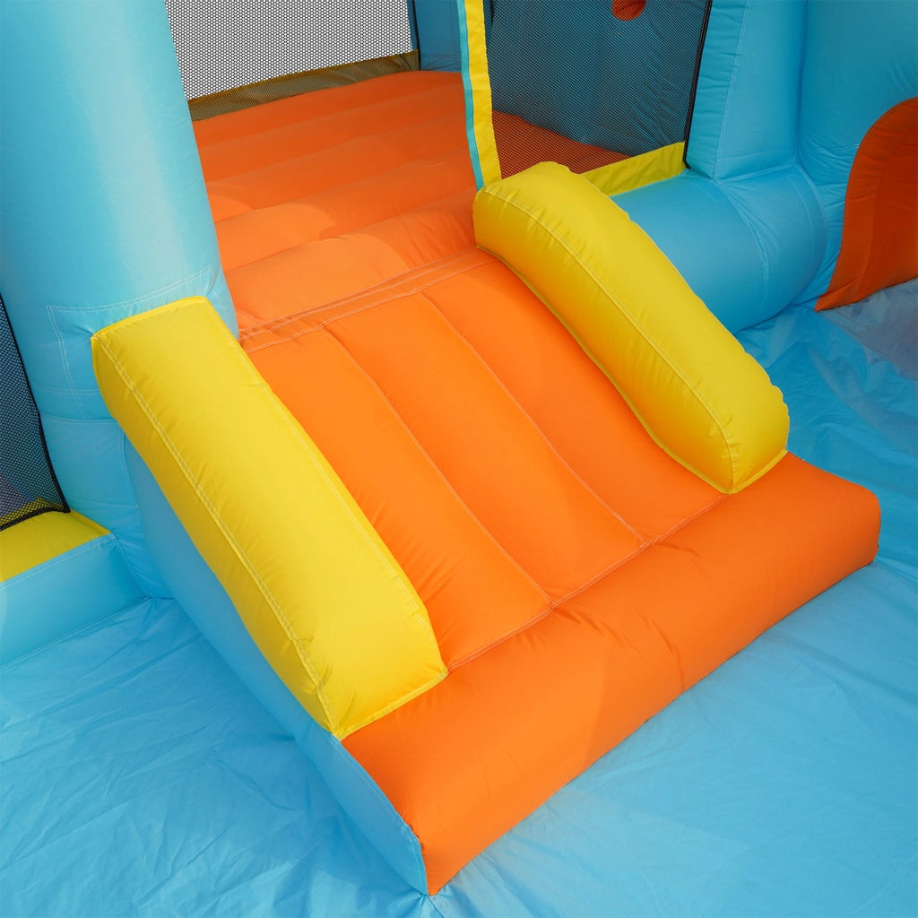 Castello gonfiabile con scivolo, piscina, campo da calcio e canestro in tessuto oxford colorato 360 × 320 × 200 cm