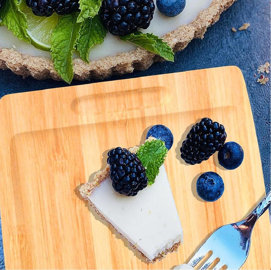 Vassoio Aperitivo Porta Bicchiere in Legno di Bambù 2pz 26x14cm Colore Naturale