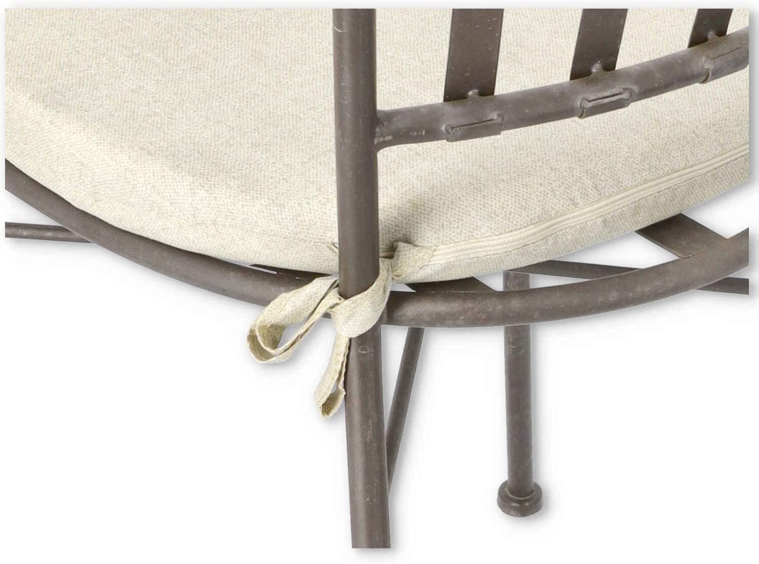 Sedia con braccioli in ferro battuto impilabile pisa con cuscino