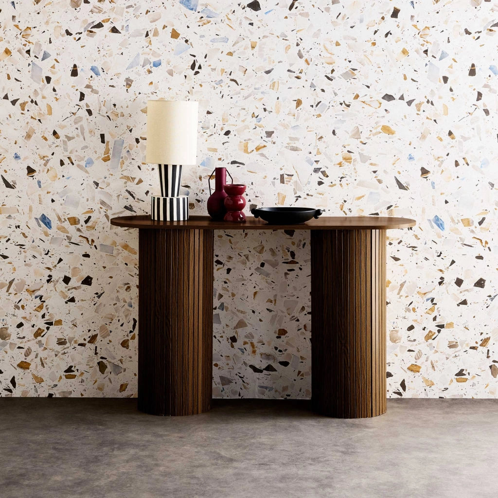 Consolle ovale scandinava con effetto legno scanalato, 120cm, noce