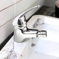 Serie Completa Di Rubinetti Per Bagno Lavabo E Bidet