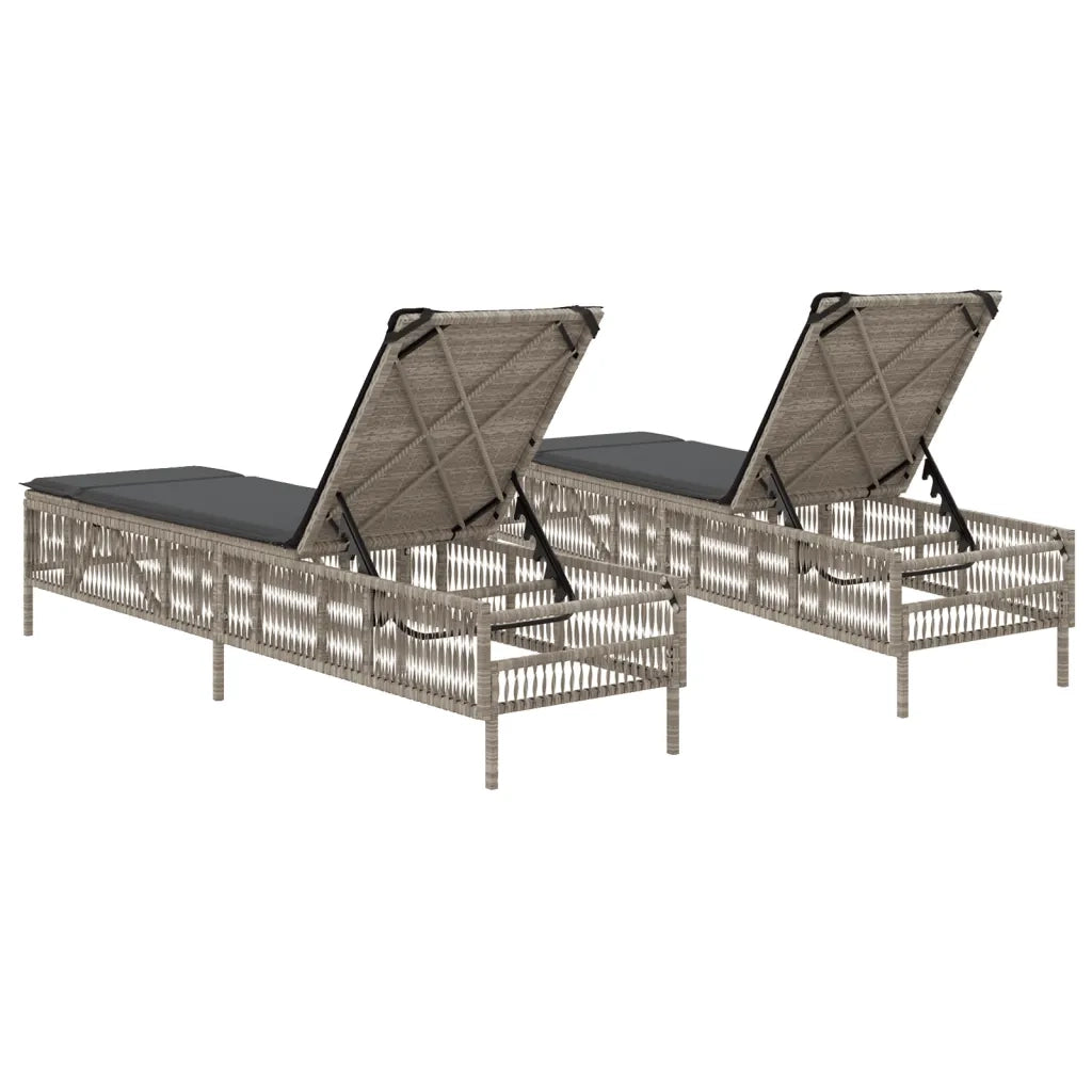 Lettino Prendisole 2 pz con Cuscini Grigio Chiaro in Polyrattan