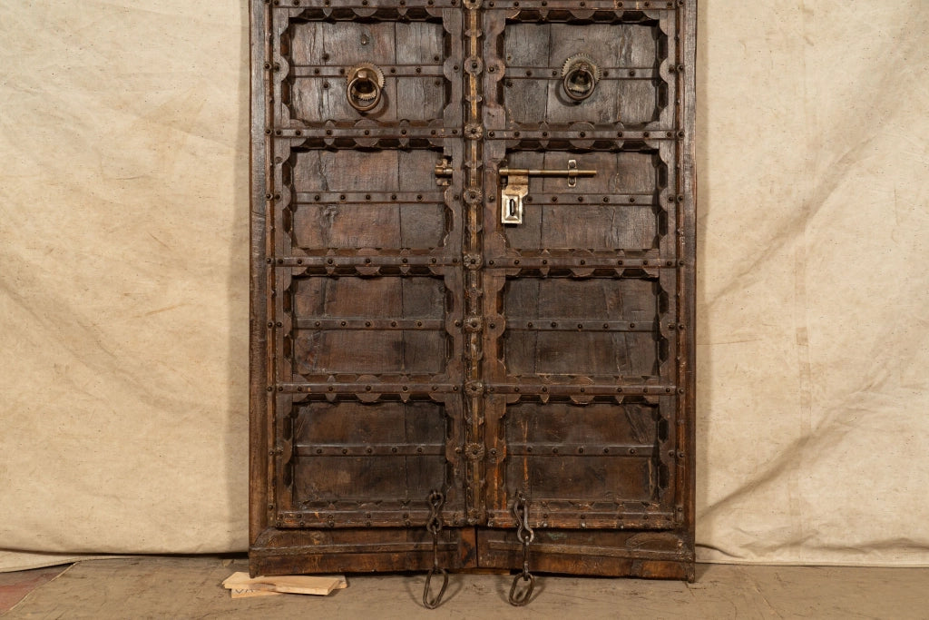 Biscottini Porta portone in legno massello e ferro da interno o da esterno vecchia e antica medievale scorrevole