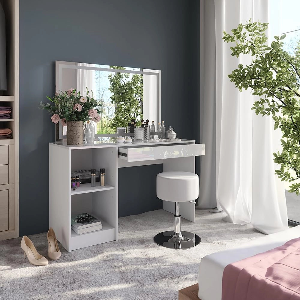 Tavolo da toeletta Sherry, Bianco/bianco lucido, 119.8 cm con illuminazione a LED e sgabello, adatto per l'uso quotidiano in camera da letto o cabina armadio