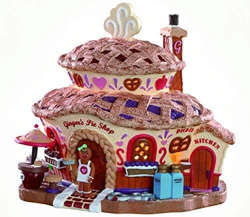 Lemax 85437 Ginger's Pie Shop Negozio di Torte Illuminato in Poliresina con Interruttore On-Off Alimentazione a Batterie AA o Adattatore 4.5V colore Bianco