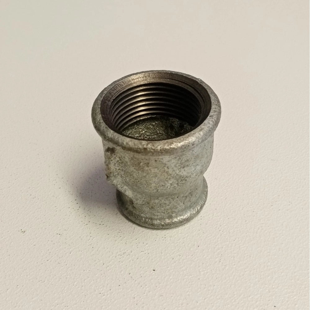 Raccordo ff 1''+1/4x1'' manicotto giunzione ridotta di ghisa zincata malleabile