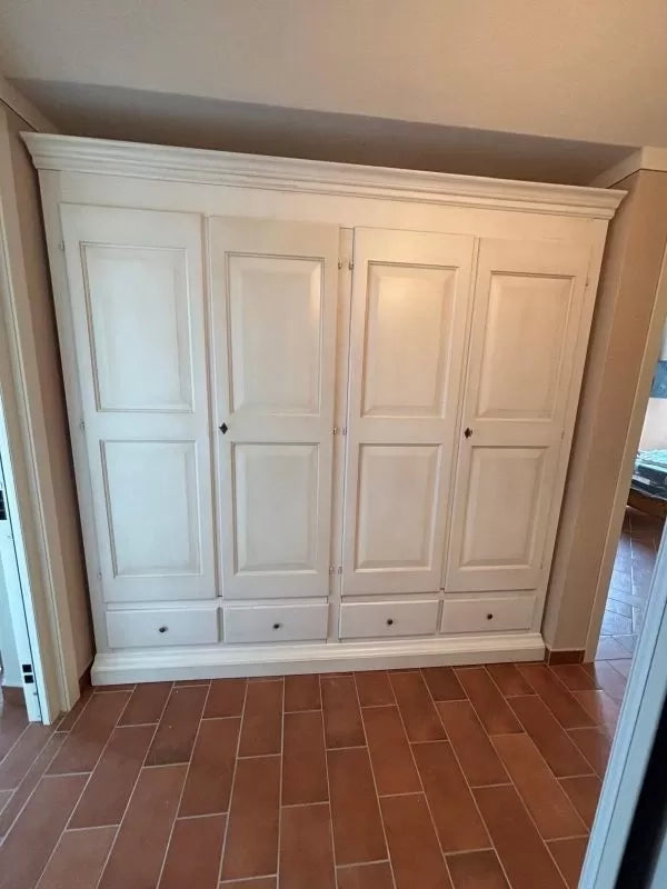 Armadio 4 porte legno shabby bianco anticato 234x61x221 - Mobili 2G