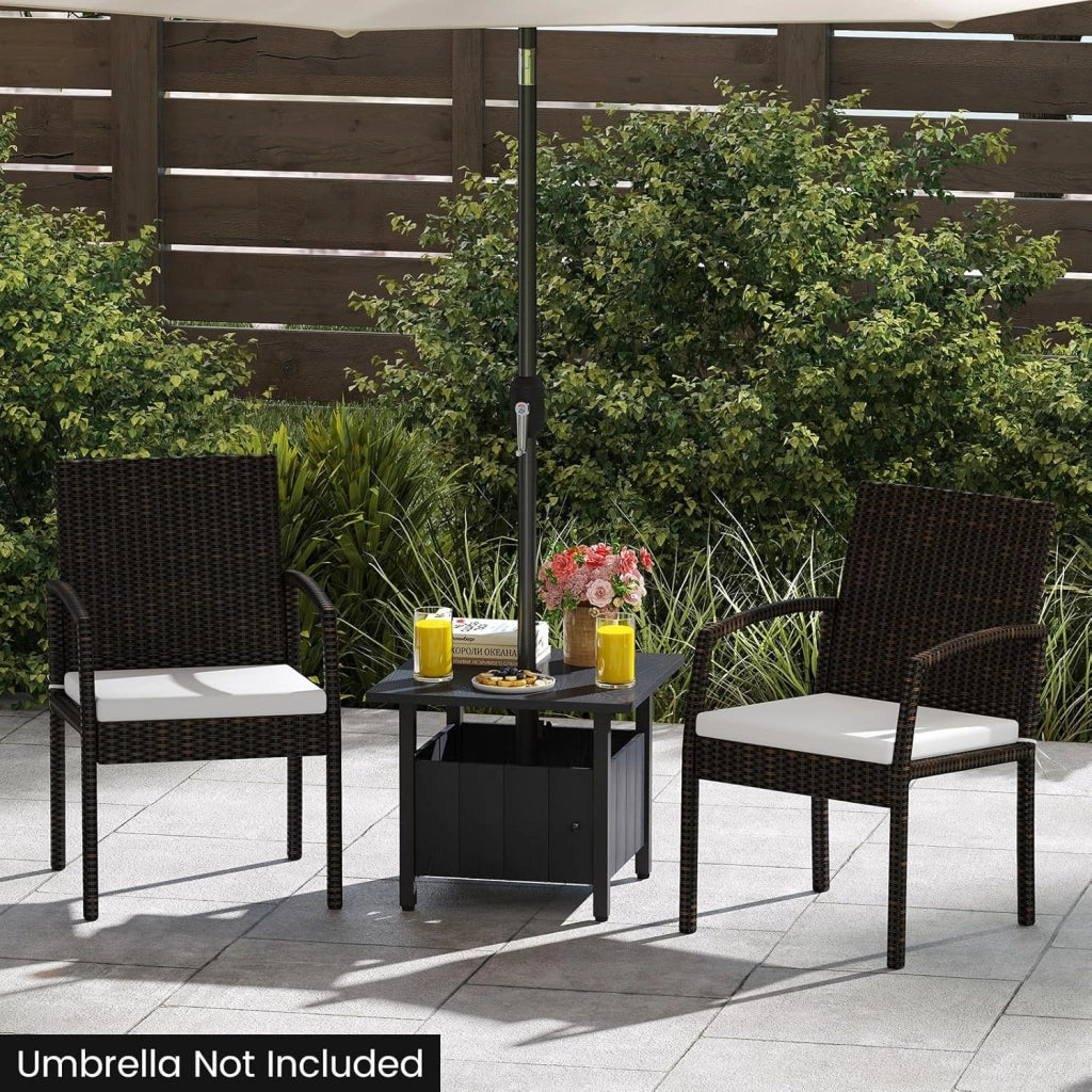 Tavolo da giardino con foro per ombrellone da 4,8 cm, tavolino quadrato con 2 sacchi di sabbia, piedini regolabili e deposito per terrazza, giardino, nero