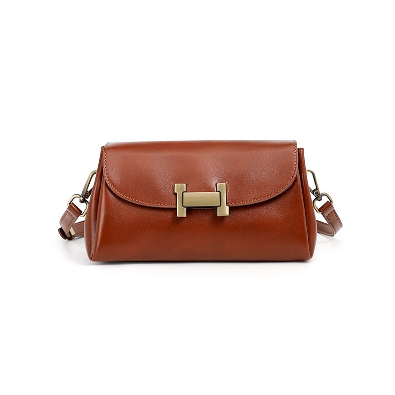 Borsa a tracolla da donna in vera pelle, colore marrone.