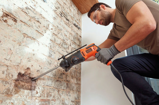 Black+Decker MARTELLO TASSELLATORE SCALPELLATORE BEHS01-QS SDS 650 W