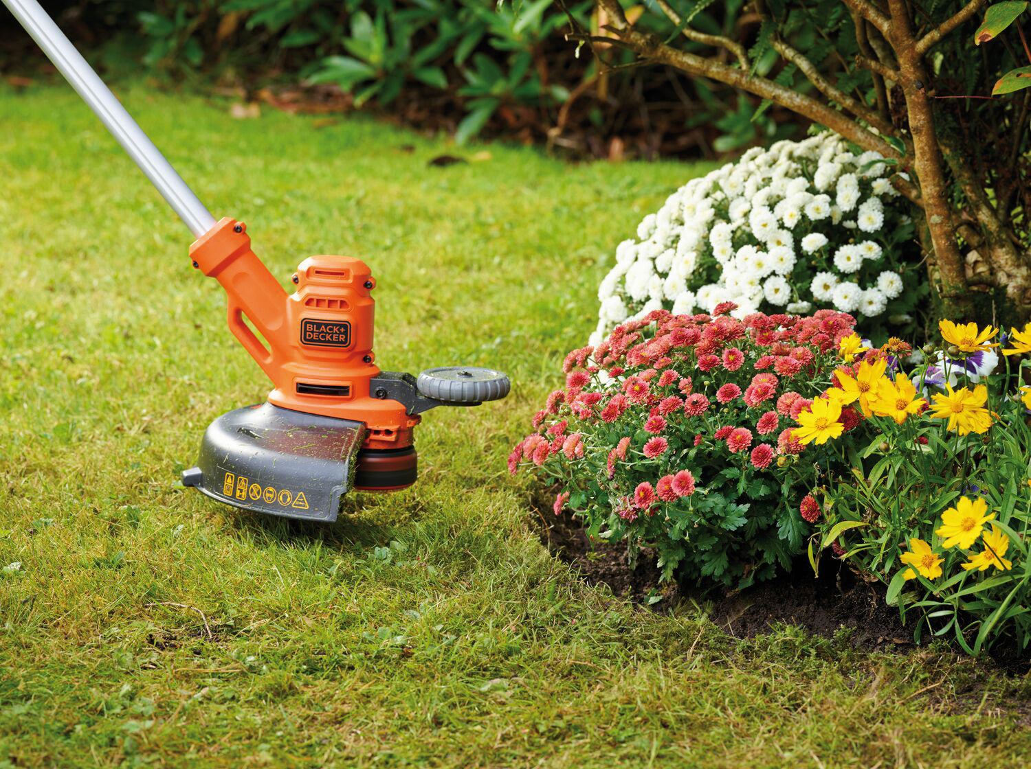 Black+Decker TAGLIABORDI ELETTRICO BESTA530-QS 550 W asta telescopica