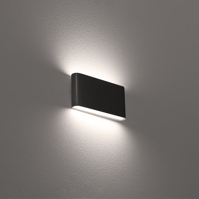 Century APPLIQUE BIDIREZIONALE RETTANGOLARE LED FORMA 12 W-820 lm-3.000K /4.000K/6500K Col. Nero