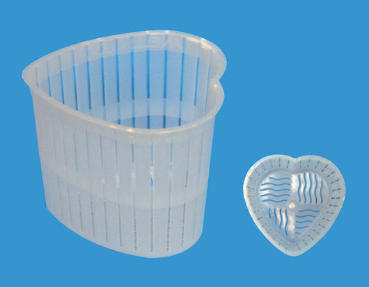 FORMA PER FORMAGGIO E RICOTTA CUORE ÃE cm. 6x6,5x5 h capacitÃE gr. 80 500.00 pz