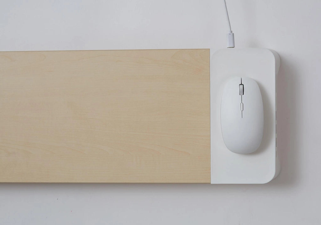 Supporto Monitor da Scrivania 56x20x5,7 cm con Entrata USB e Base di Ricarica Wireless Bianco