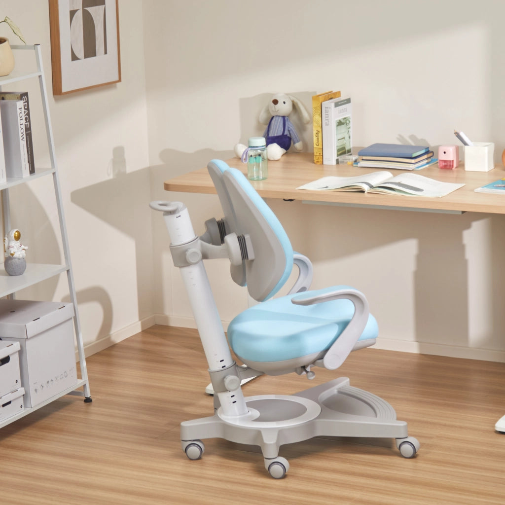 Sedia Girevole Partille per Bambini - Azzurro [en.casa]