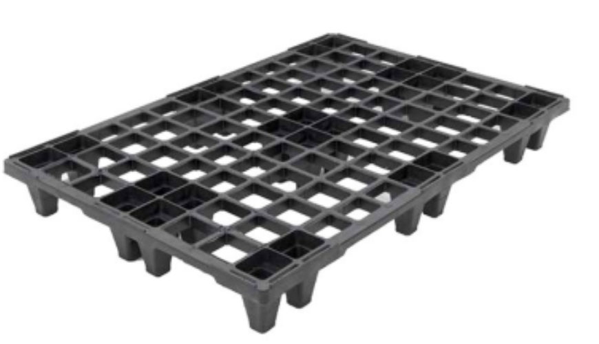 Pallet in plastica (PPR), bancale Mis. 800 L x 1200 P x 138 H mm, piano forato, portata statica 1600 Kg, portata dinamica 900 Kg