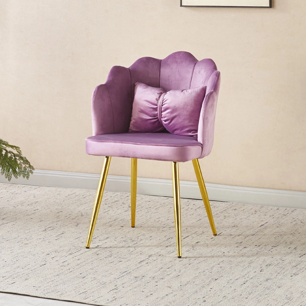 Poltroncina Elegante in Velluto con Schienale a Conchiglia, Cuscino e Gambe in Acciaio, Sedia Imbottita elegante Violetto