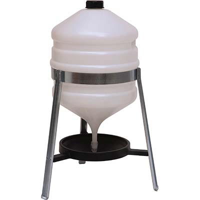 ABBEVERATOIO AVICOLI SU TRIPODE PP NEW CONTRO  LT 30