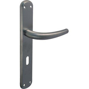 MANIGLIA TORINO CROMO FORO PATENT - ZAMA CROMO SATINATA+Q8 I.MM 70 CF=PZ 2- 1 confezioni