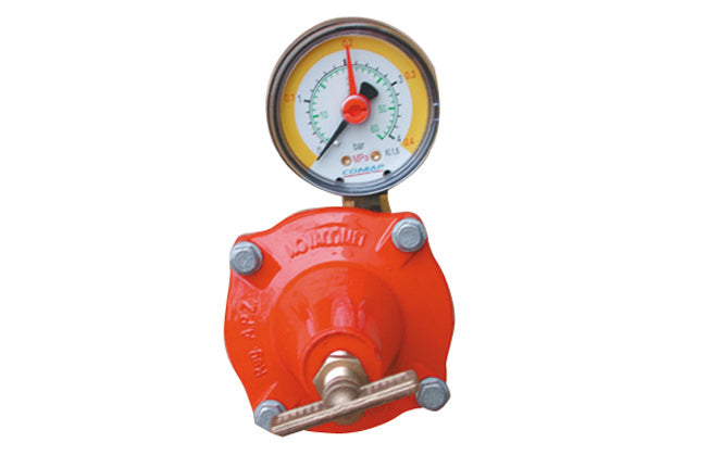 REGOLATORE GPL DI ALTA PRESSIONE CON MANOMETRO MOD. APZ12- kg. / h 12-18- NOVAC- pezzi 1