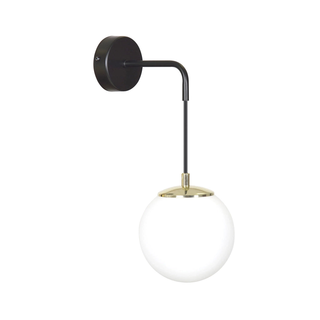 Applique Moderna 1 Luce Tsukuyomi In Acciaio Nero E Oro E Vetro A Sfera Opale