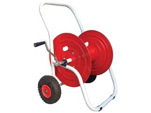 AVVOLGITUBO CARRELATO CON RUOTE PNEUMATICHE PORTATA MT.70  capacitÃE mt.70 di tubo ÃE¸ esterno mm.27