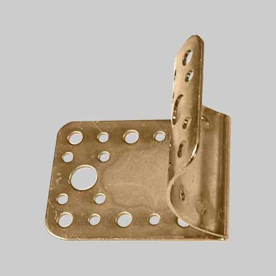 PIASTRA DI GIUNZIONE PIANA SAGOMATA PER PALI Ø 80/100 65x85 mm - spessore 2 mm