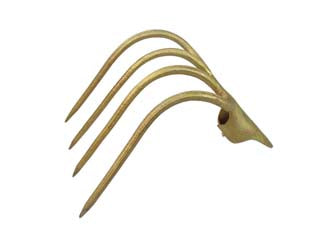 FORCA A 4 DENTI PIEGATI DA STALLA    IL CAMPO