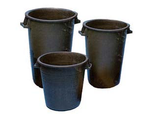 BIDONI NERI PER USO AGRICOLO SENZA COPERCHIO  lt.50 ø cm.41 altezza cm.50    ICS