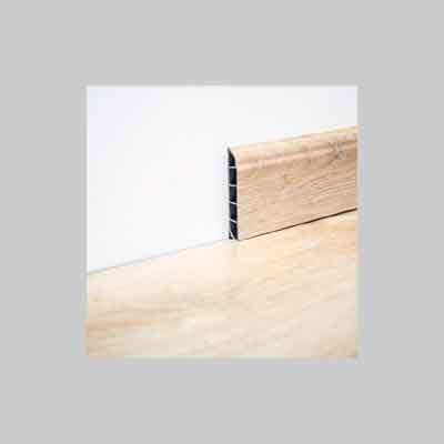 BATTISCOPA PER PAVIMENTO IN SPC Colore Rovere naturale