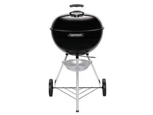 BARBECUE COMPACT KETTLE A CARBONE CM.47  dimen. con coperchio chiuso: cm.53,1x54,1x87,9h.    WEBER