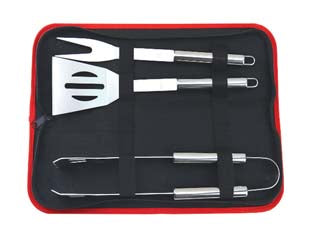 ATTREZZI ACCIAIO INOX PER BARBECUE IN SET DA 4 PEZZI    LAPILLO