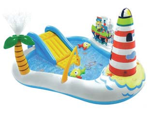 PISCINA GONFIABILE FISHING FUN PLAY CENTER  +3 ANNI  cm.218x188x99h.  peso kg.4,35 (57162)    INTEX