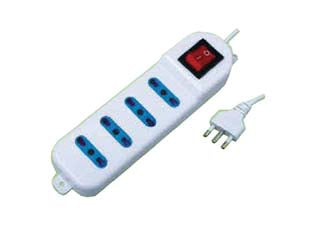 MULTIPRESA COMPATTA 4 POSTI CON INTERRUTTORE - 1 blister SYNTESY